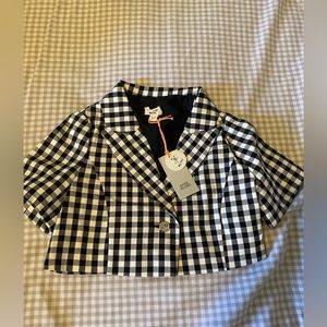 MINI GIRLS BLACK GINGHAM
CROP JACKET
Size: 2-3 Yrs (US)